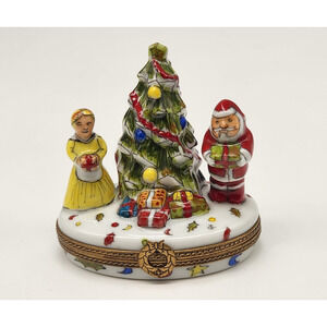 Vintage Limoges France Peint Main Santa Mrs Claus Trinket Box